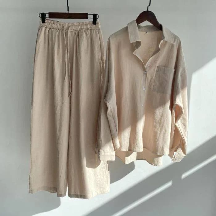 The Earthy Essentials (The Naturals)